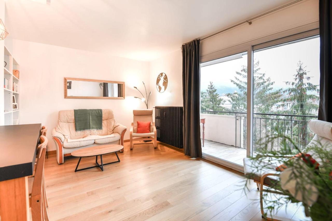 Nice Apartment With Balcony Very Close To The City Center Annecy Luaran gambar