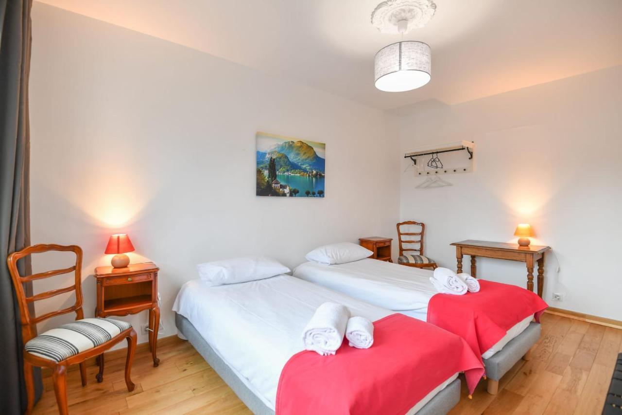 Nice Apartment With Balcony Very Close To The City Center Annecy Luaran gambar