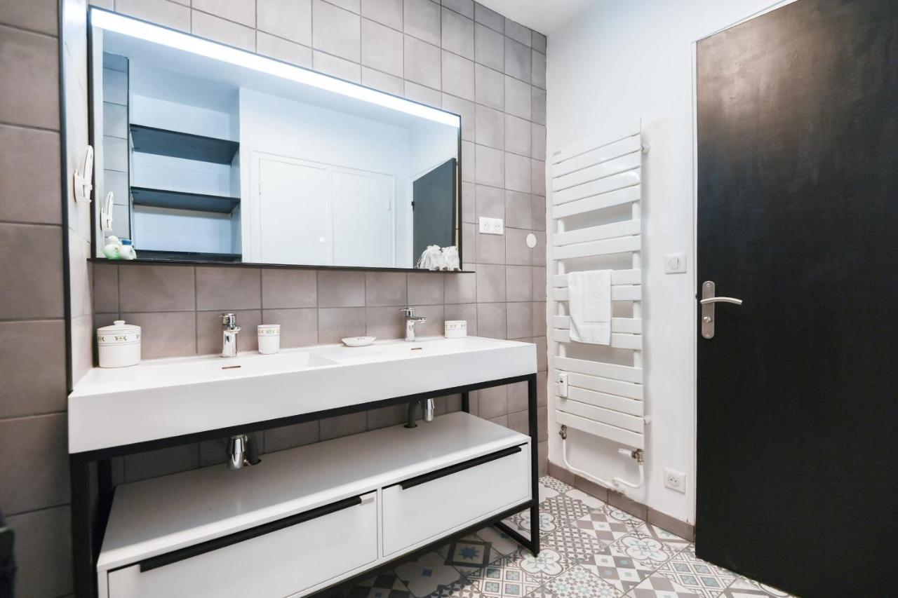 Nice Apartment With Balcony Very Close To The City Center Annecy Luaran gambar