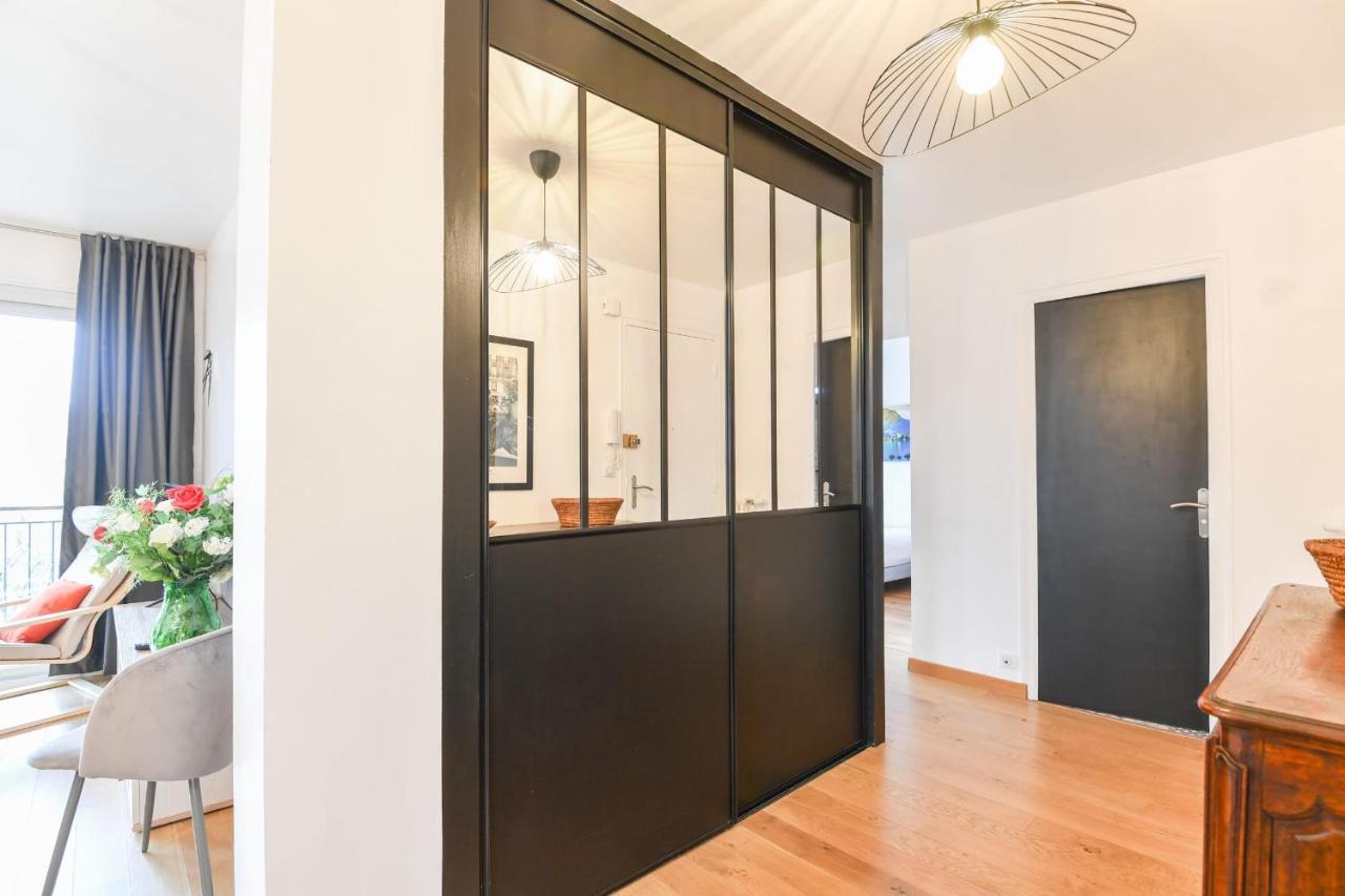 Nice Apartment With Balcony Very Close To The City Center Annecy Luaran gambar